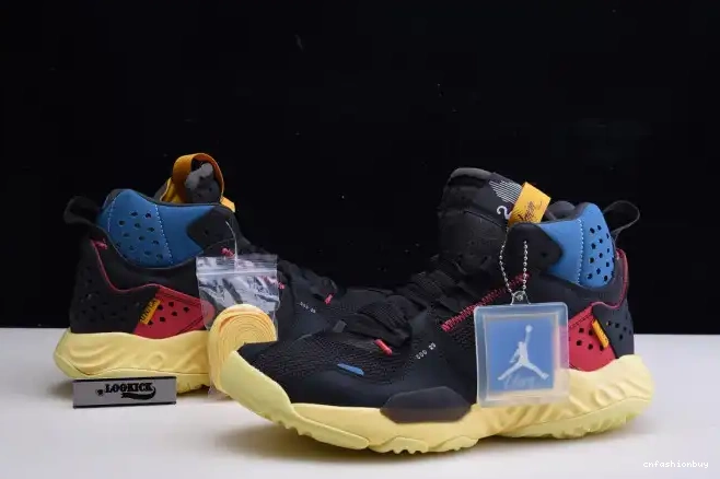 X MID JORDAN NOIR' DELTA UNION LA DA1951-001 'OFF 0623